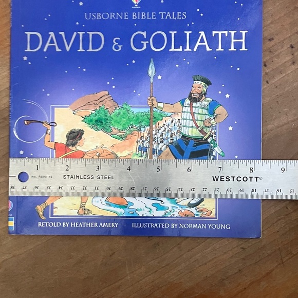 Usborne Bible Tales: David & Goliath Storybook - softcover - Picture 12 of 16